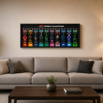 Quadro Speed Champions horizontal 100x40 em sala minimalista com sof&aacute; cinza