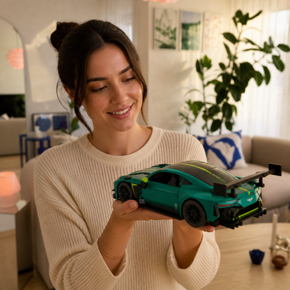 Hot Wheels - Vantage GT3 (793 pe&ccedil;as)