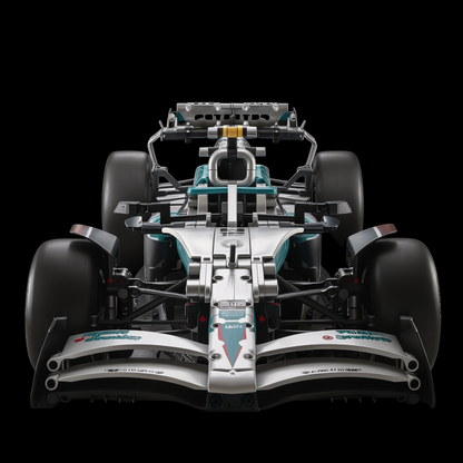 F&oacute;rmula 1 - Mercedes-AMG W15 (1900 pe&ccedil;as)