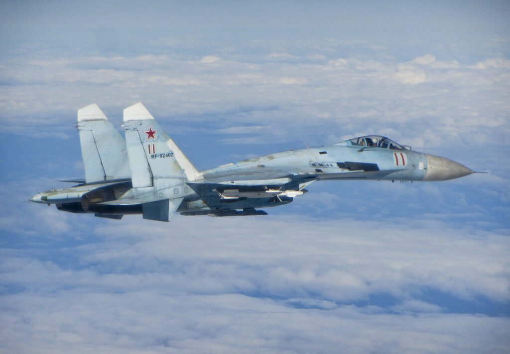 Caça Sukhoi russo intercepta Boeing britânico e dispara míssil 'por engano'