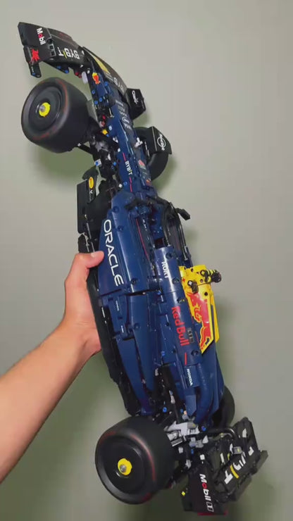 F&oacute;rmula 1 - Red Bull RB20 Oracle (1639 pe&ccedil;as)