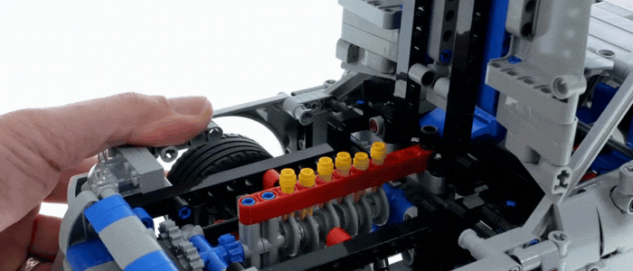 Anima&ccedil;&atilde;o do Nissan Skyline GT-R R34 em blocos