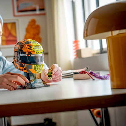 Capacete McLaren Mastercard - Lando Norris (793 pe&ccedil;as)