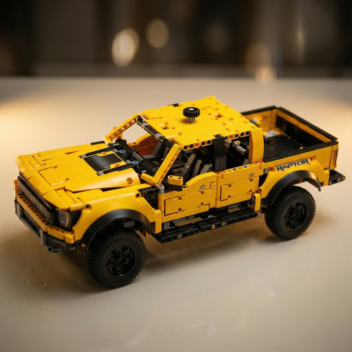 Ford F-150 Raptor Amarelo (1379 pe&ccedil;as)