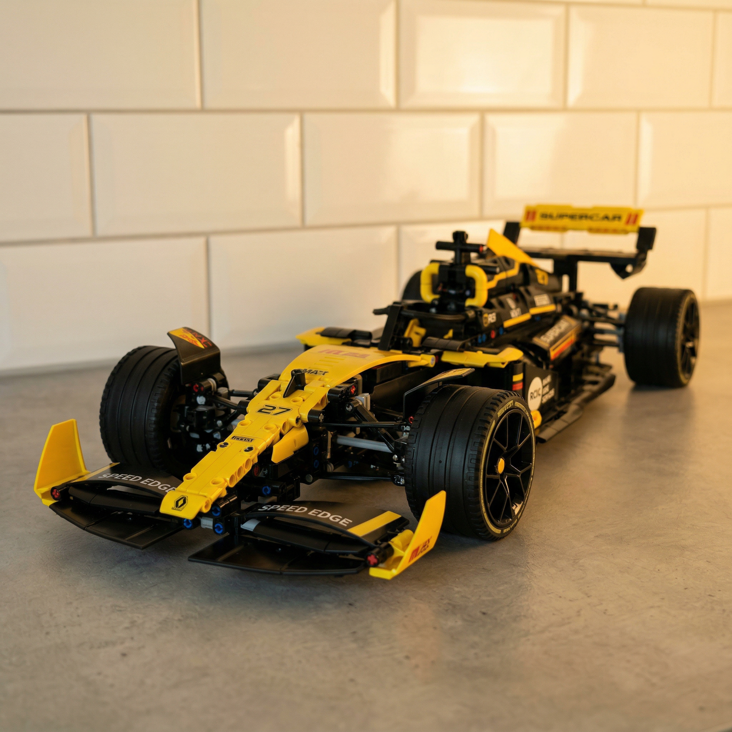 F&oacute;rmula 1 - Renault RS20 (1650 pe&ccedil;as)