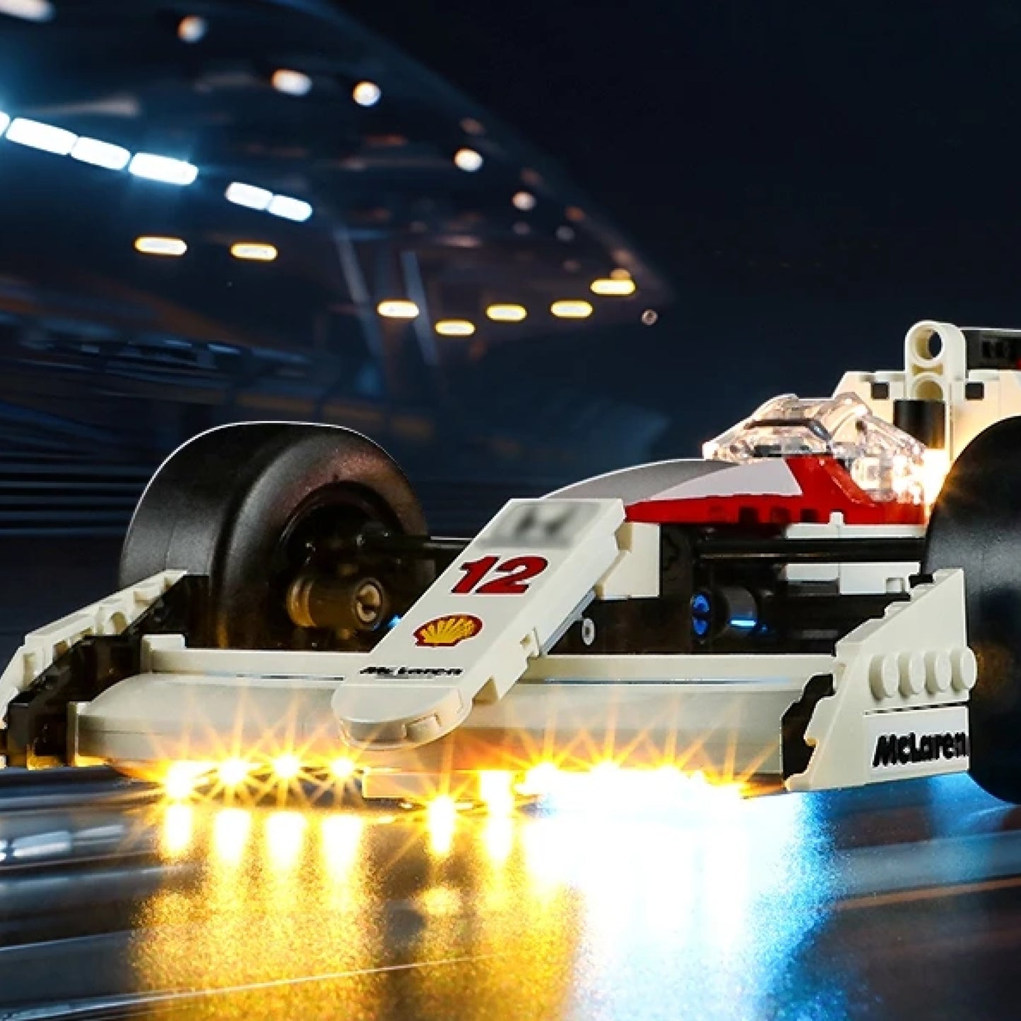 Kit de Ilumina&ccedil;&atilde;o para a McLaren MP4/4 (693 pe&ccedil;as)