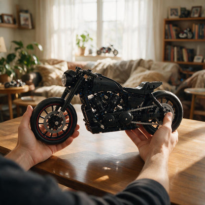 Harley Davidson Black Rod 562 pe&ccedil;as em M&atilde;os de Colecionador (Escala 33 cm)