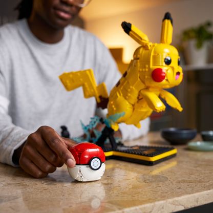 Pok&eacute;mon - Pikachu e Pokebola (2050 pe&ccedil;as)