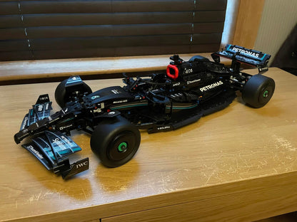 F&oacute;rmula 1 - Mercedes AMG W14 (1642 pe&ccedil;as)