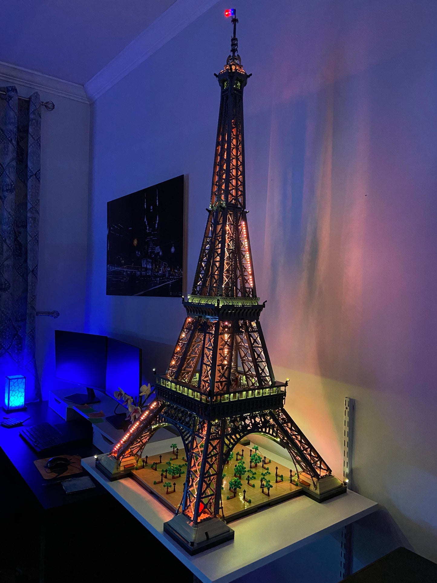 Torre Eiffel (10001 pe&ccedil;as)