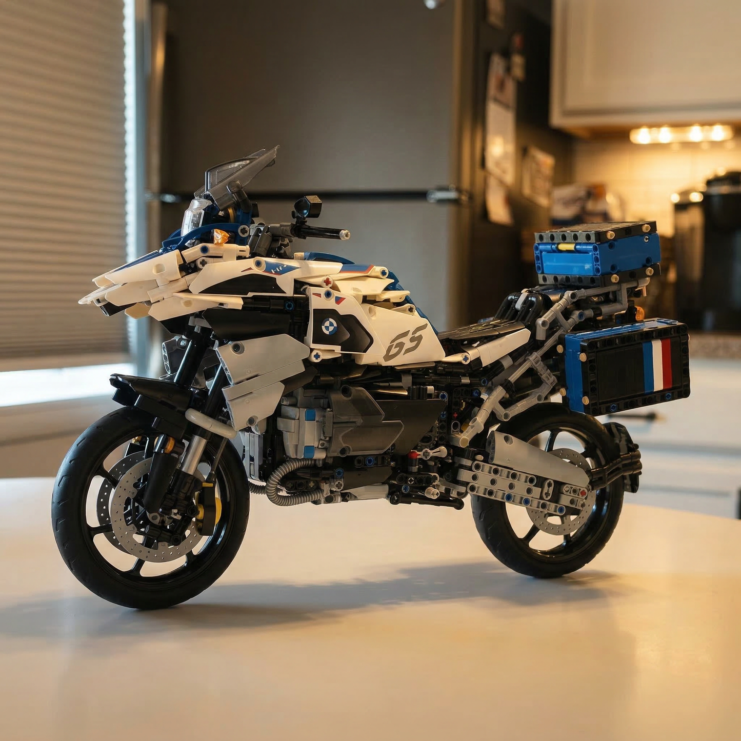 BMW R1250 GS (2396 pe&ccedil;as)