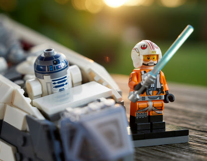 Star Wars - Ca&ccedil;a-Estelar X-Wing (1949 pe&ccedil;as)