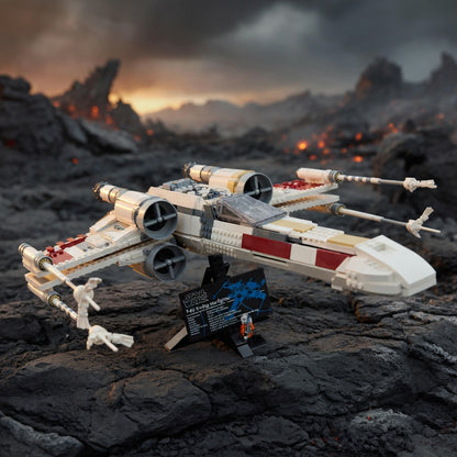 Star Wars - Ca&ccedil;a-Estelar X-Wing (1949 pe&ccedil;as)