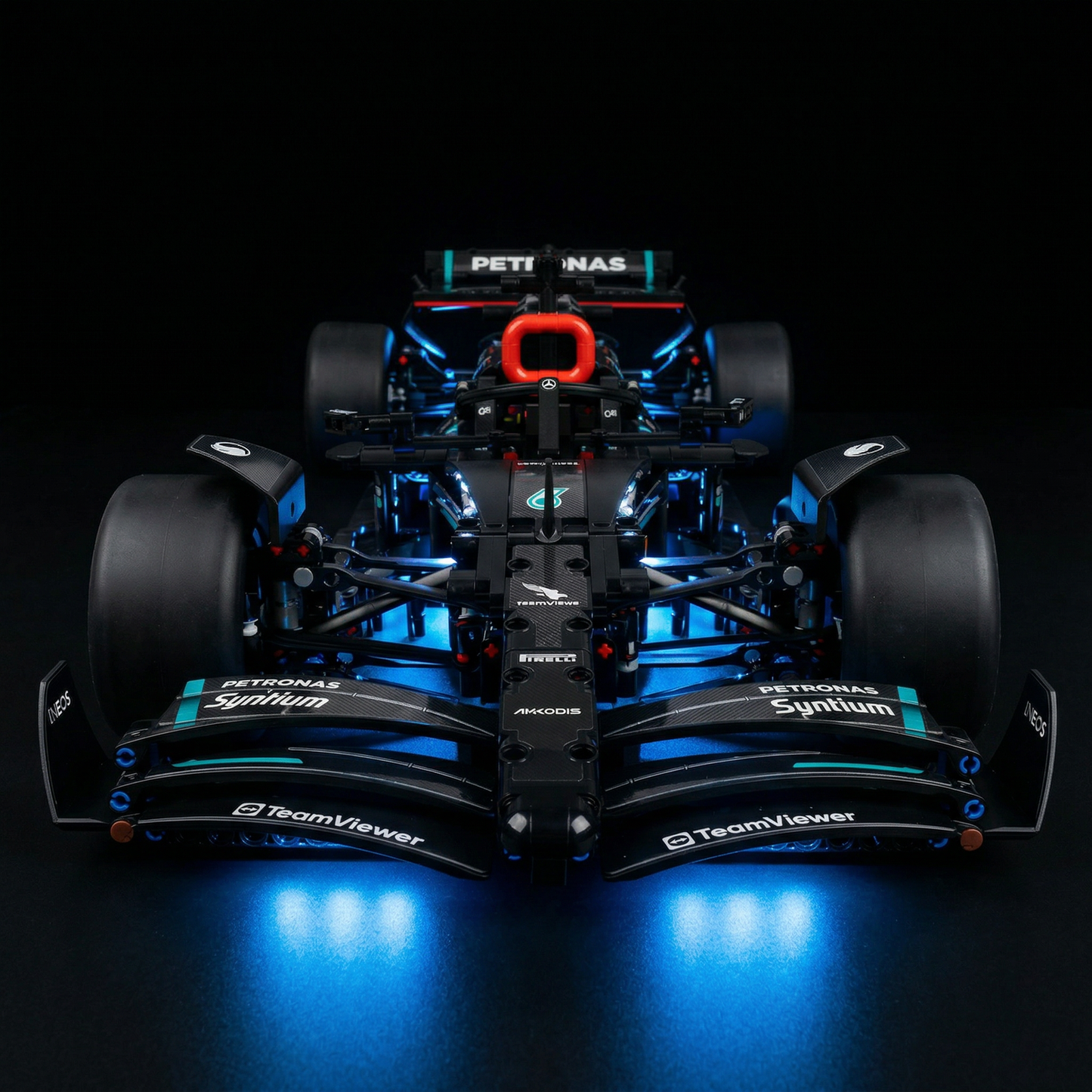 Kit de Ilumina&ccedil;&atilde;o para a F&oacute;rmula-1 Mercedes AMG W14 (1642 pe&ccedil;as)