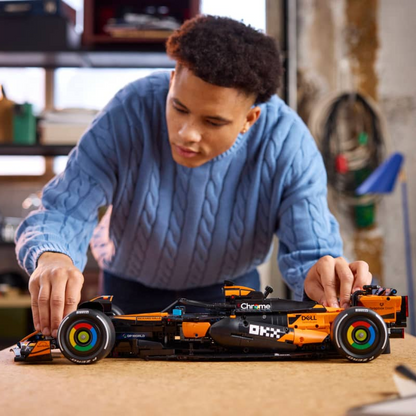 F&oacute;rmula 1 - McLaren MCL39 (1675 pe&ccedil;as)