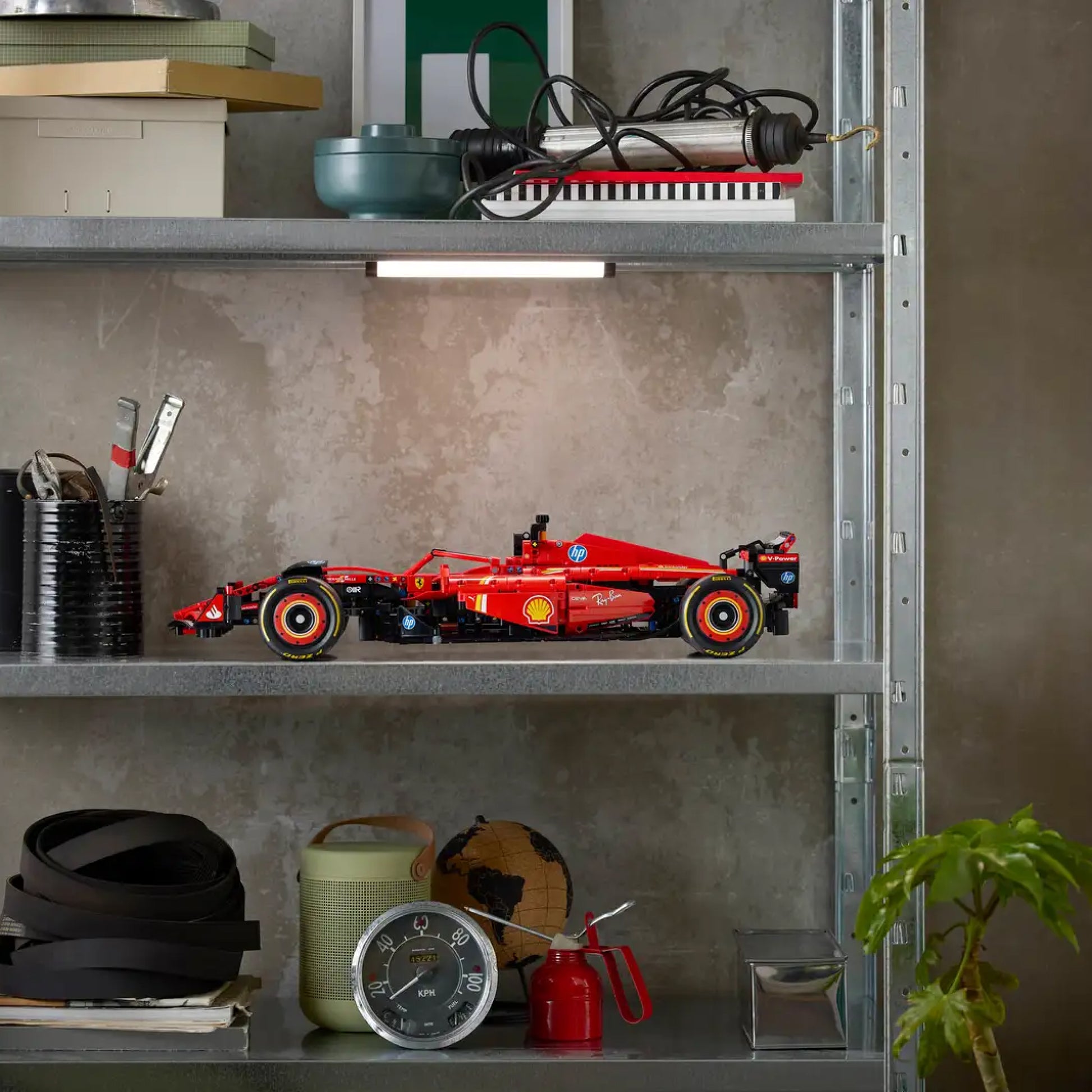 F&oacute;rmula 1 - Ferrari SF24 (1361 pe&ccedil;as)