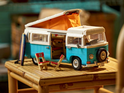 Volkswagen T2 Camper Van (2200 pe&ccedil;as)